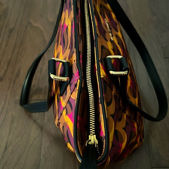 Vera Bradley Ella Medium Tote - Picture 7 of 12